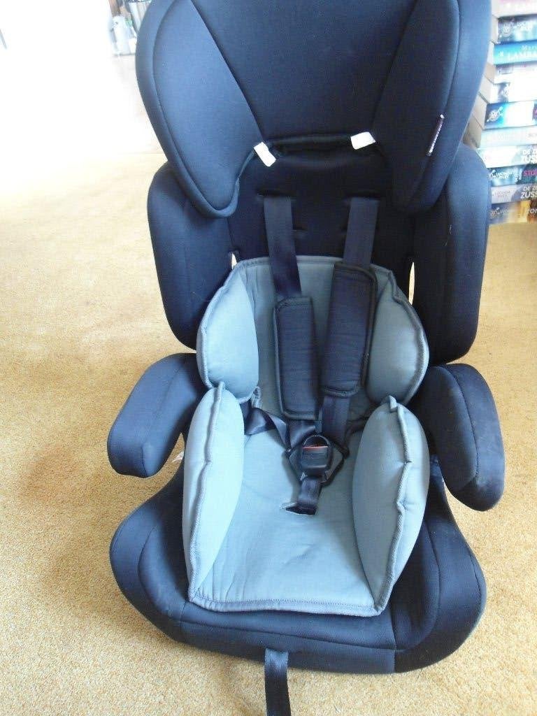 Autostoeltje met stoelverhoger in een  9-18 + 15-36 kilo, Kinderen en Baby's, Autostoeltjes, Zijbescherming, 9 t/m 36 kg, Ophalen
