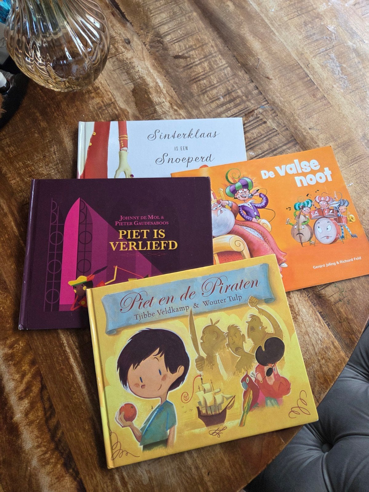 Sinterklaas en Piet boeken (4 stuks), Ophalen of Verzenden, Gelezen, Fictie algemeen