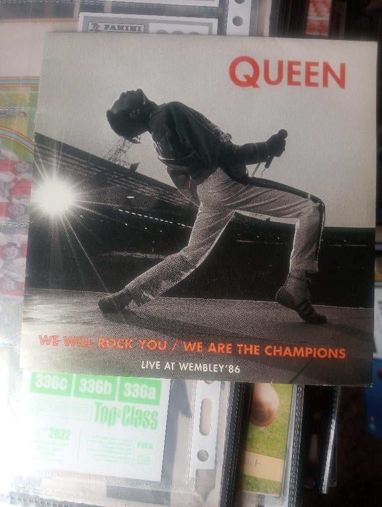 Queen live single Wembley 86, Cd's en Dvd's, Vinyl Singles, Originele persing, 7 inch, Ophalen of Verzenden, Zo goed als nieuw