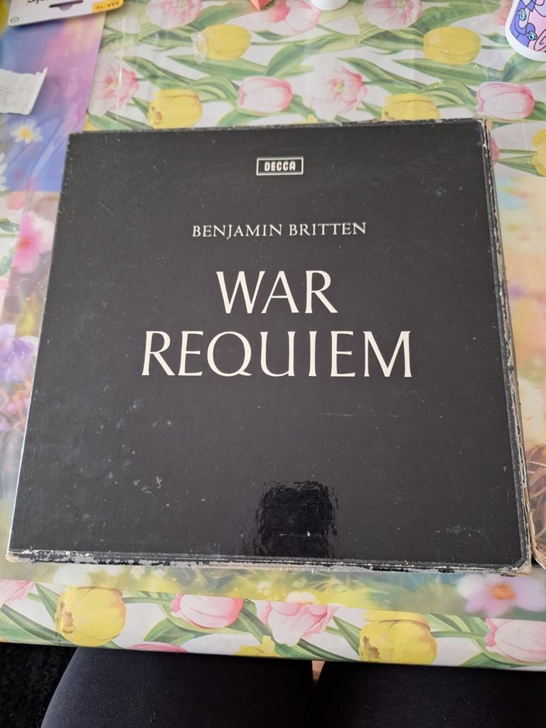 Benjamin Britten - War Requiem 2Lp (Vinyl Boxset), Gebruikt, Boxset, Modernisme tot heden, Ophalen of Verzenden