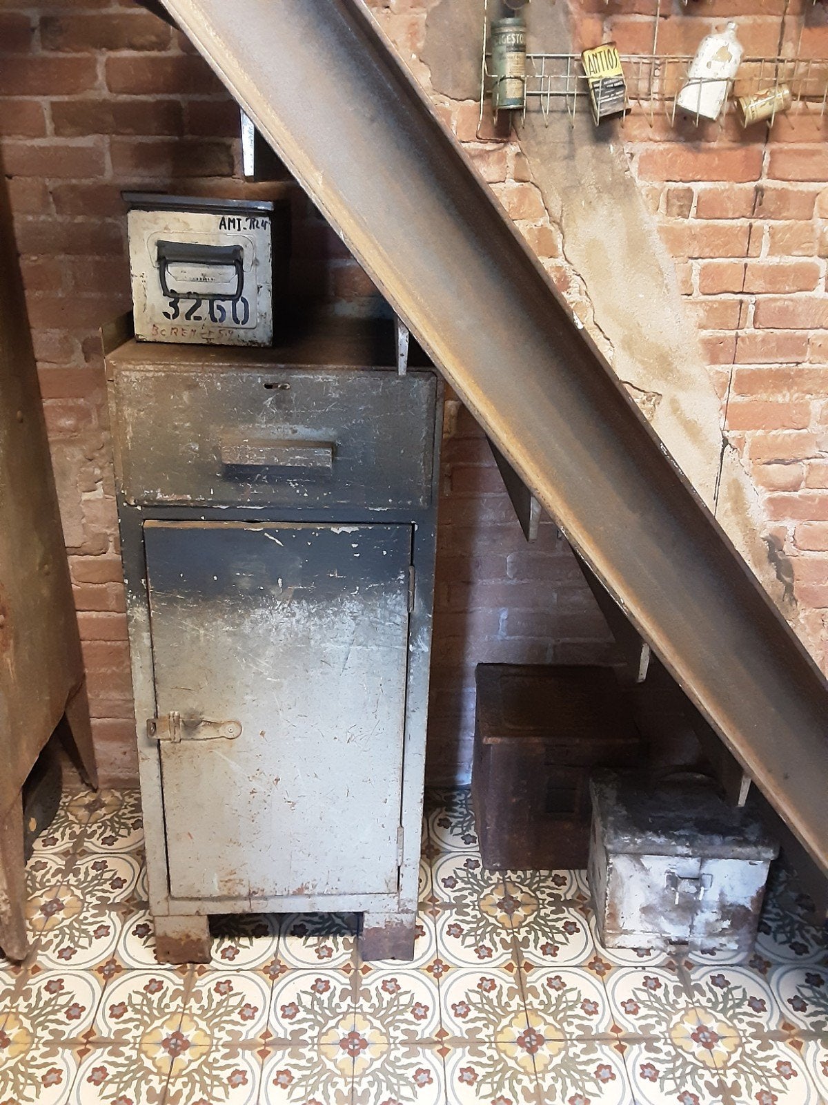 Oude lockerkast locker kast industrieel brocante, Ophalen