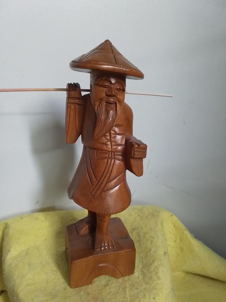 15246)  mooi beeld Chineese man  mooi gedetaieerd, Antiek en Kunst, Ophalen of Verzenden