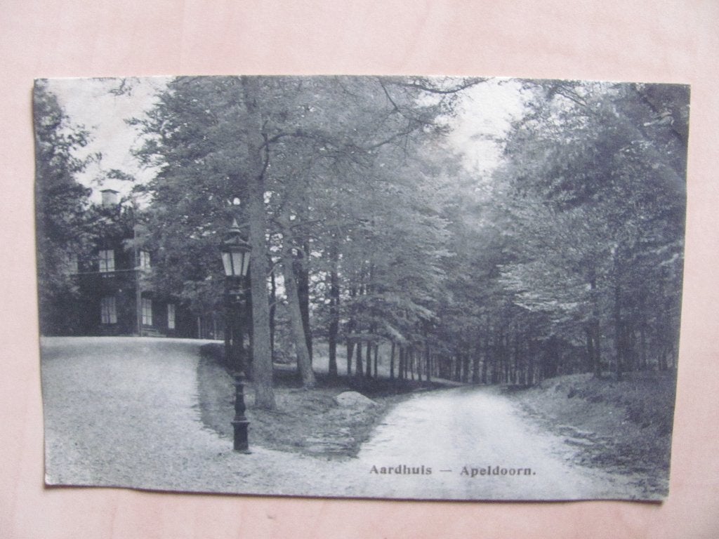 Apeldoorn, Vestigt u te Apeldoorn Kleinood van de Veluwe, Ophalen of Verzenden, Voor 1920, Gelderland