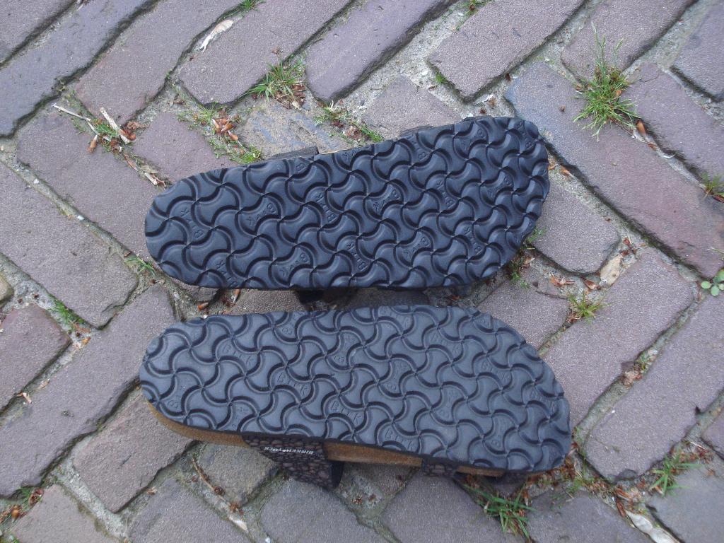 MAYARI ZWART KLEURRIJK NIEUW 40 GRATIS VERZENDING PER POST, Slippers, Verzenden, Zwart, Nieuw