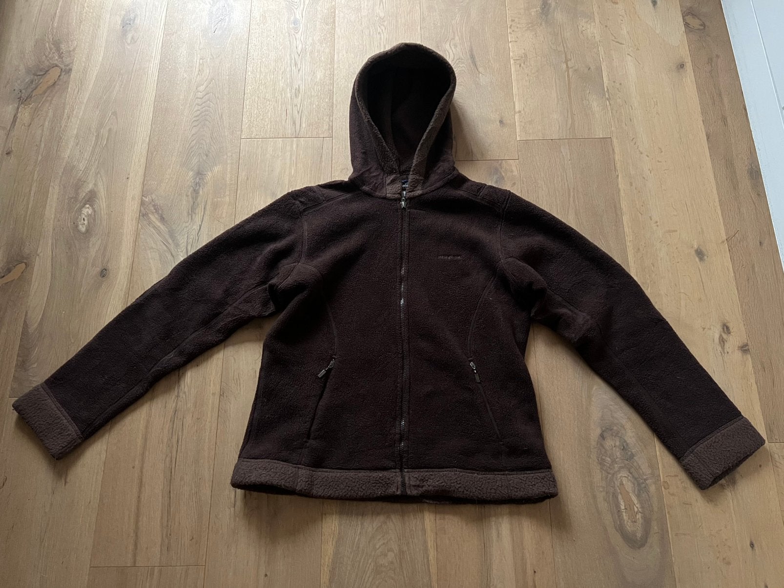 Prachtig bruine en warme fleecevest van Patagonia. Maat L, Ophalen of Verzenden, Zo goed als nieuw, Maat 42/44 (L), Bruin