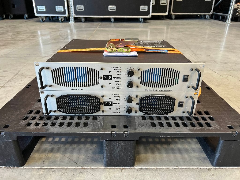 2x Martin Audio MA2.8s 2x1700W/2Ohm amplifier, Audio, Tv en Foto, Luidsprekers, Gebruikt, Overige typen, Ophalen of Verzenden