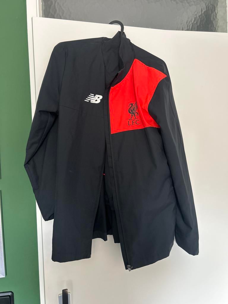 Liverpool trainingpak - Maat M/L, Maat 48/50 (M), Zwart, Ophalen of Verzenden, Zo goed als nieuw