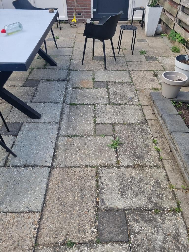 Graris af te halen. Tuintegels, ongeveer 55 m², Tuin en Terras, Tegels en Klinkers, Gebruikt, Ophalen of Verzenden, 10 m² of meer