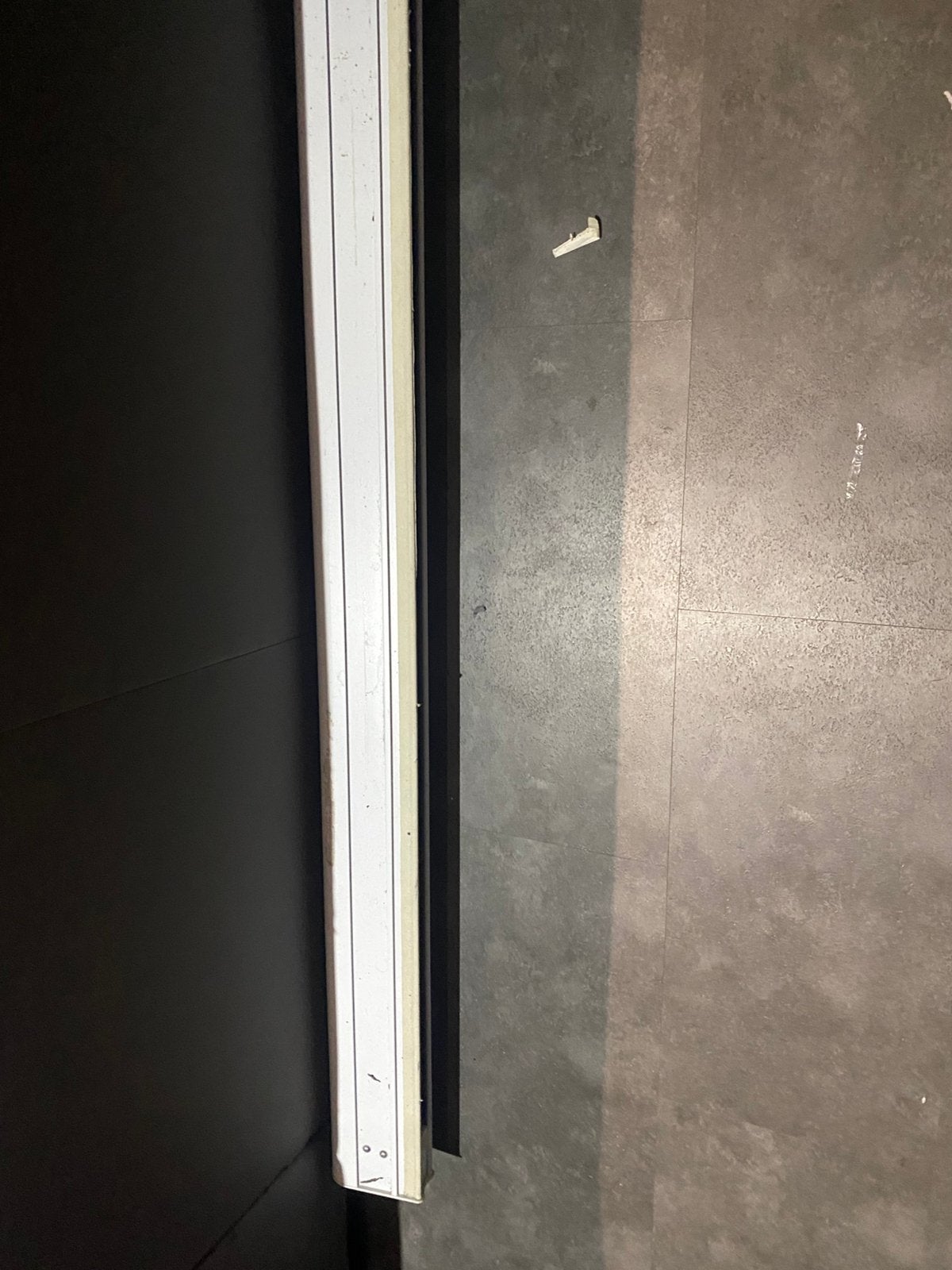Beamer 2 x en beamer scherm 243 cm, Ophalen, Zo goed als nieuw, Minder dan 50 watt, Overige typen