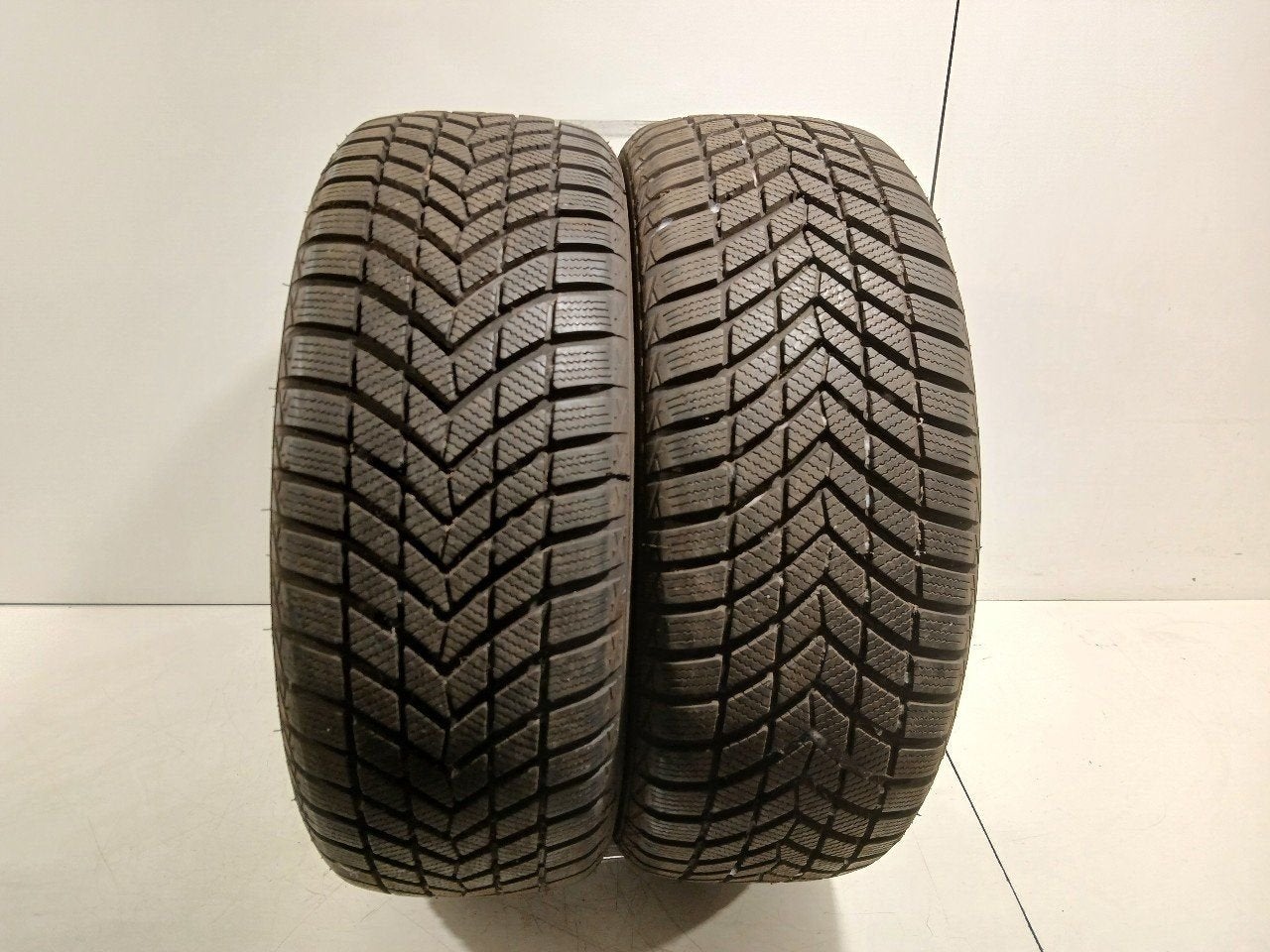 Bandenset 2 stuks Winter 205 55 R16, Auto-onderdelen, Banden en Velgen, Onderdelen@venauto.nl, Van der Ven Autorecycling B.V.