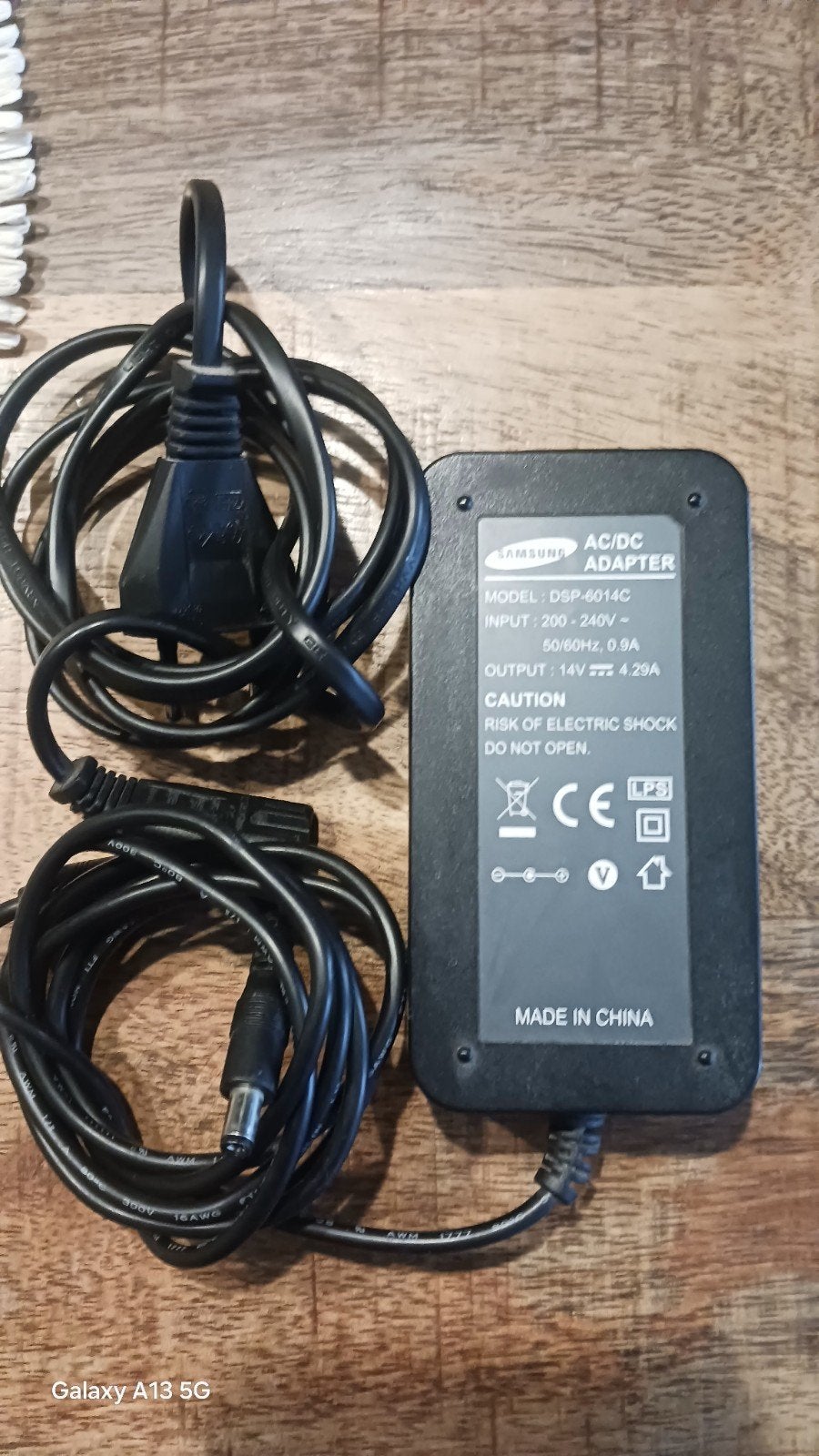 Samsung AC/DC Adapter DSP-6014C 14V 4.29A, Ophalen of Verzenden, Gebruikt