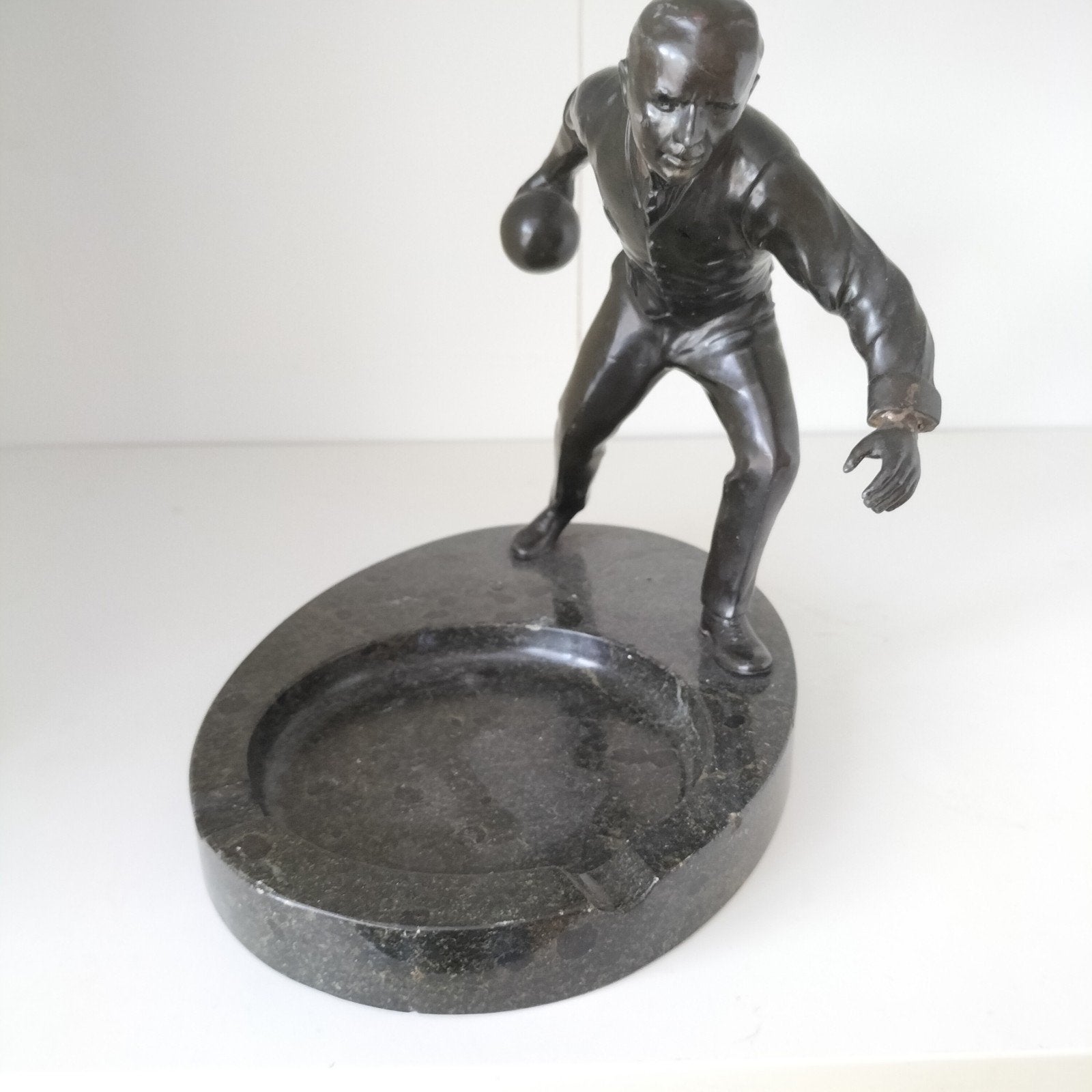 Vintage Bronzen Bowler Asbak op Marmeren Voet van H.Scholter, Ophalen of Verzenden