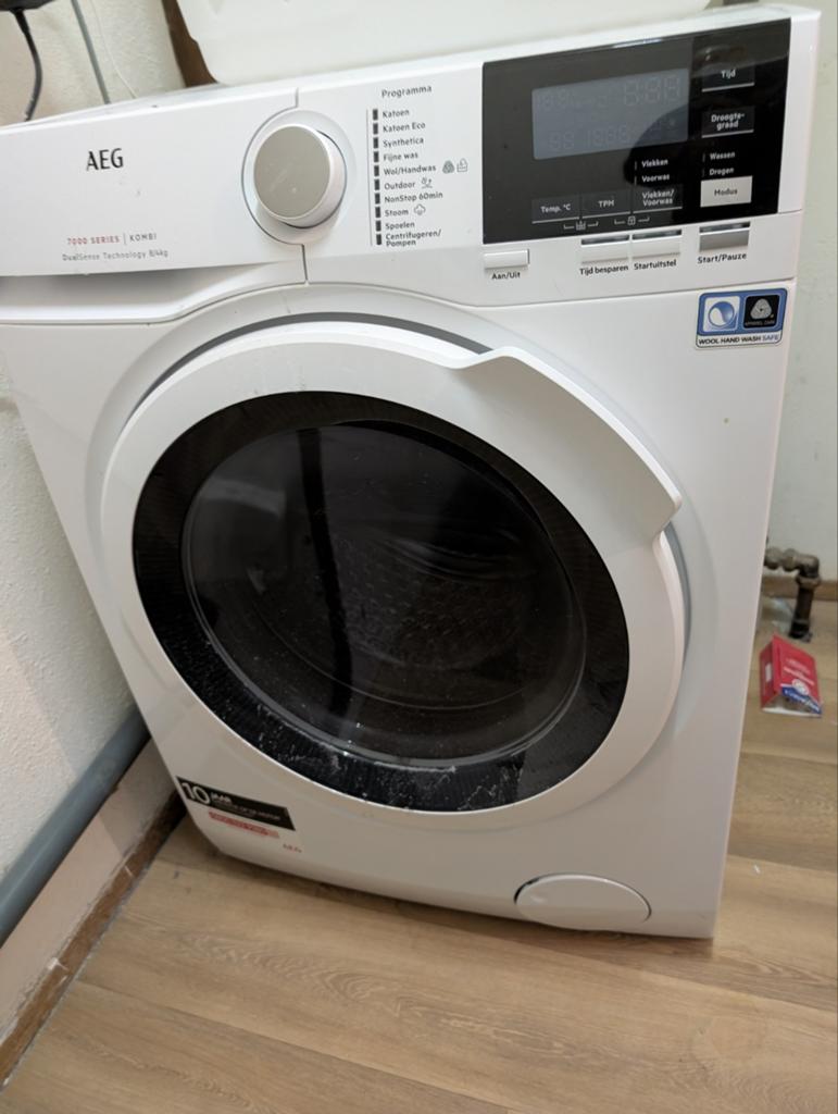 AEG L7WB86GW - Was-droogmachine 8kg 1600 toeren, Ophalen, Gebruikt, Minder dan 85 cm, 8 tot 10 kg