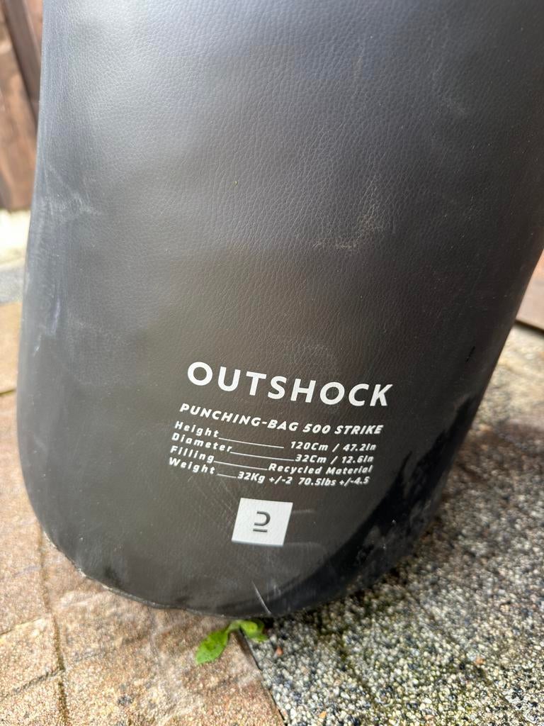 OUTSHOCK Bokszak 32KG + Standaard, Ophalen, Zo goed als nieuw, Bokszak