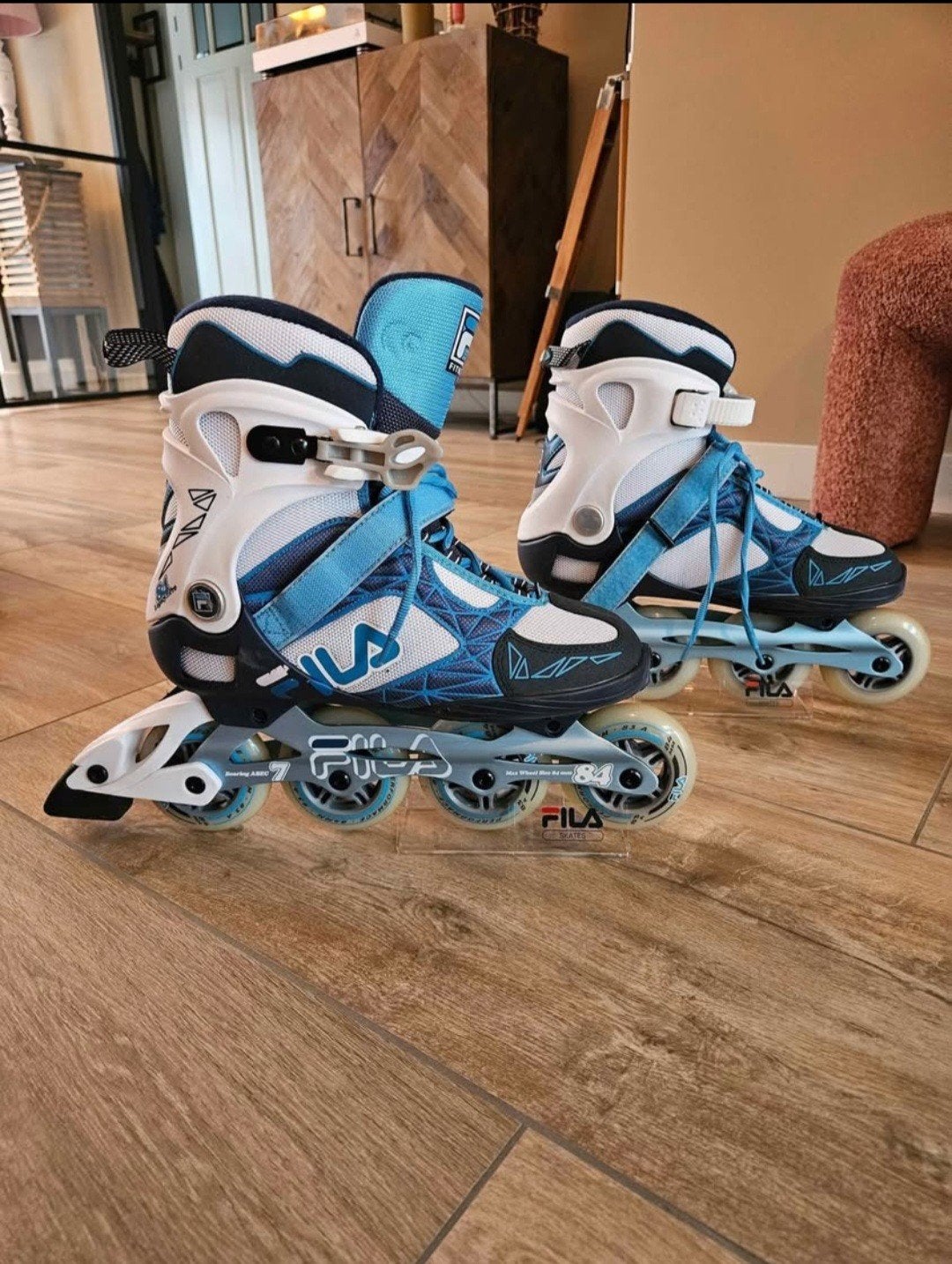 Fila Legacy Pro 84 Dames Inline Skates - Zo goed als nieuw, Overige merken, Ophalen of Verzenden, Zo goed als nieuw, Inline skates 4 wielen