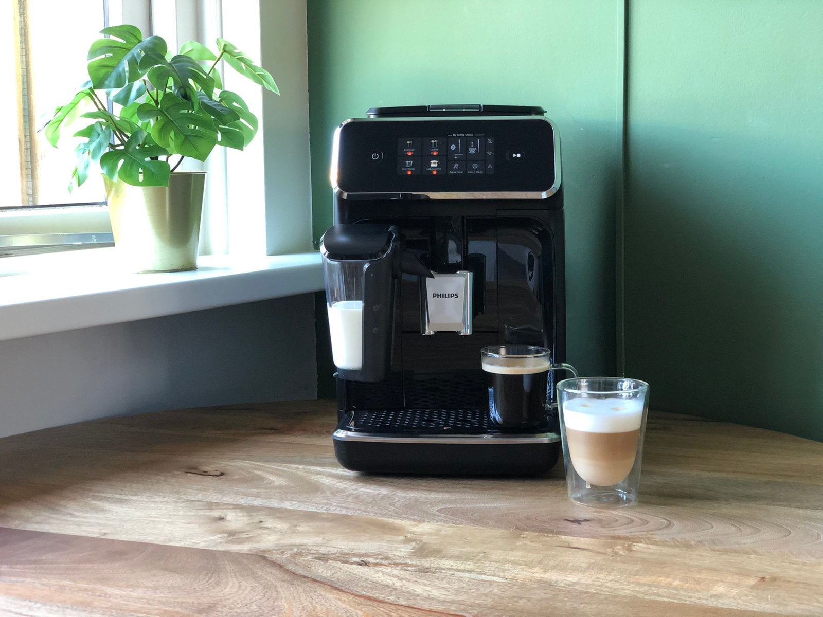 Nagekeken & Grondig Gereinigd - Philips LatteGo 2300 Series, E-mailadres: support@philips.com, Tussendiepen 4, 9206 AD Drachten, Nederland