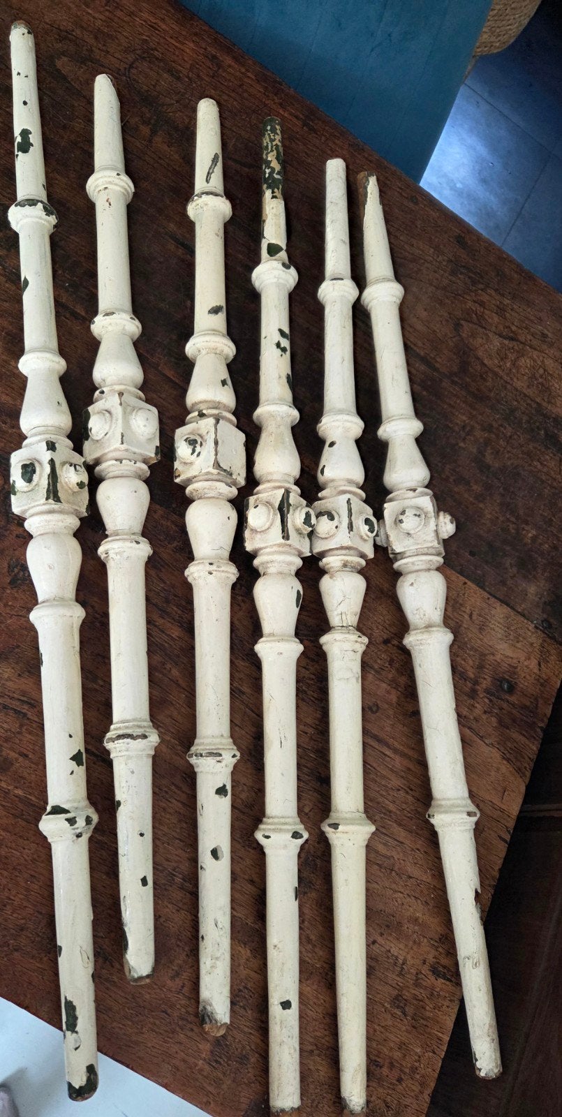 6 Brocante antieke Franse houten spijlen, Ophalen of Verzenden