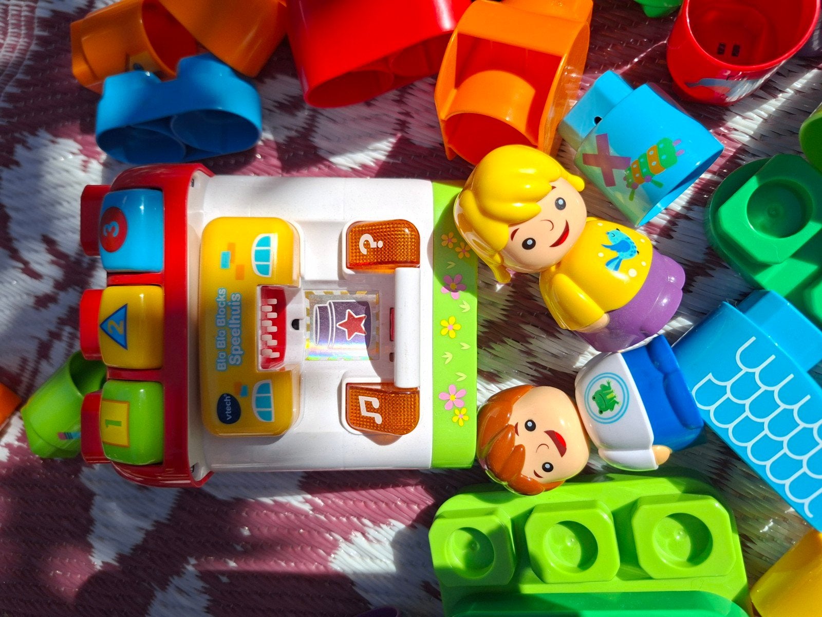 VTech Bla Bla Blocks Speelhuis met figuren en blokken, Kinderen en Baby's, Ophalen, Gebruikt, 6 maanden tot 2 jaar