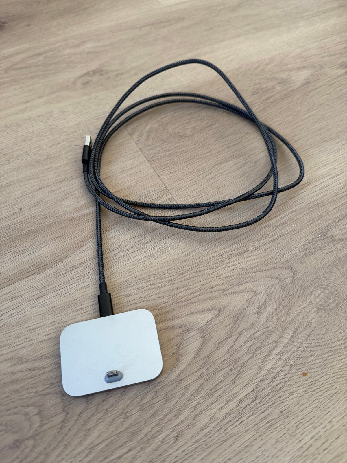 Apple iPhone Lightning Dock met kabel van Anker model 1717, Ophalen of Verzenden, Gebruikt, Snoer of kabel, Apple