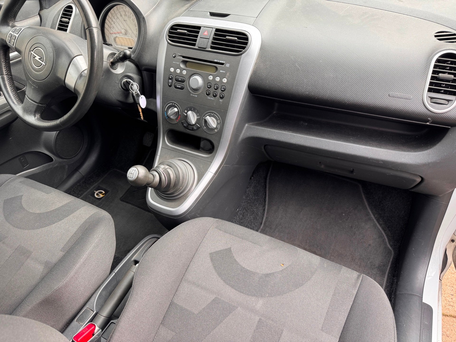 Opel Agila 1.2 Edition |AIRCO|APK 03-2027|, Voorwielaandrijving, 4 cilinders, 965 kg, Wit