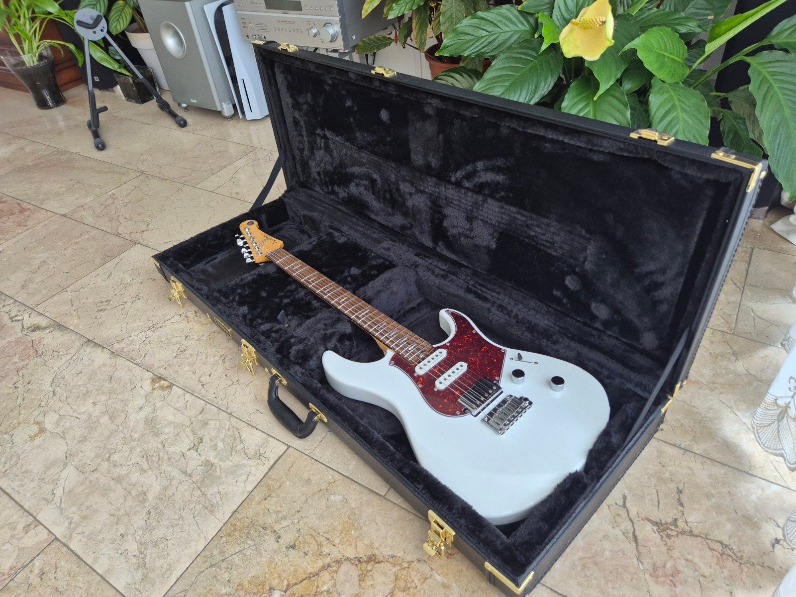 Nieuwe ongebruikte YAMAHA Pacifica Proffesional PACP12P

Sp, Muziek en Instrumenten, Ophalen of Verzenden, Nieuw, Solid body, Overige merken