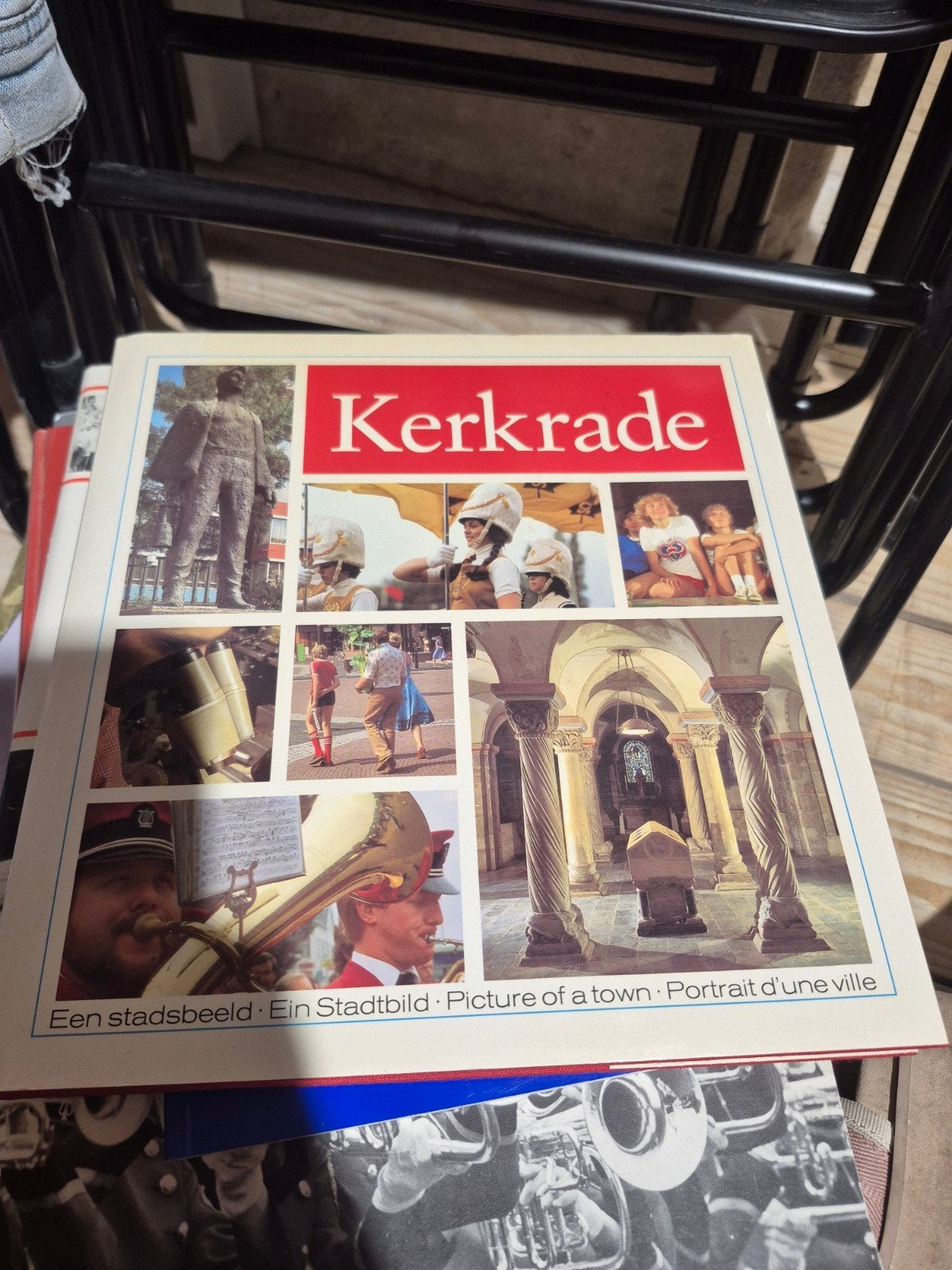 Kerkrade: Een stadsbeeld - Picture of a town, Boeken, Geschiedenis | Stad en Regio, Ophalen of Verzenden, 20e eeuw of later, Gelezen