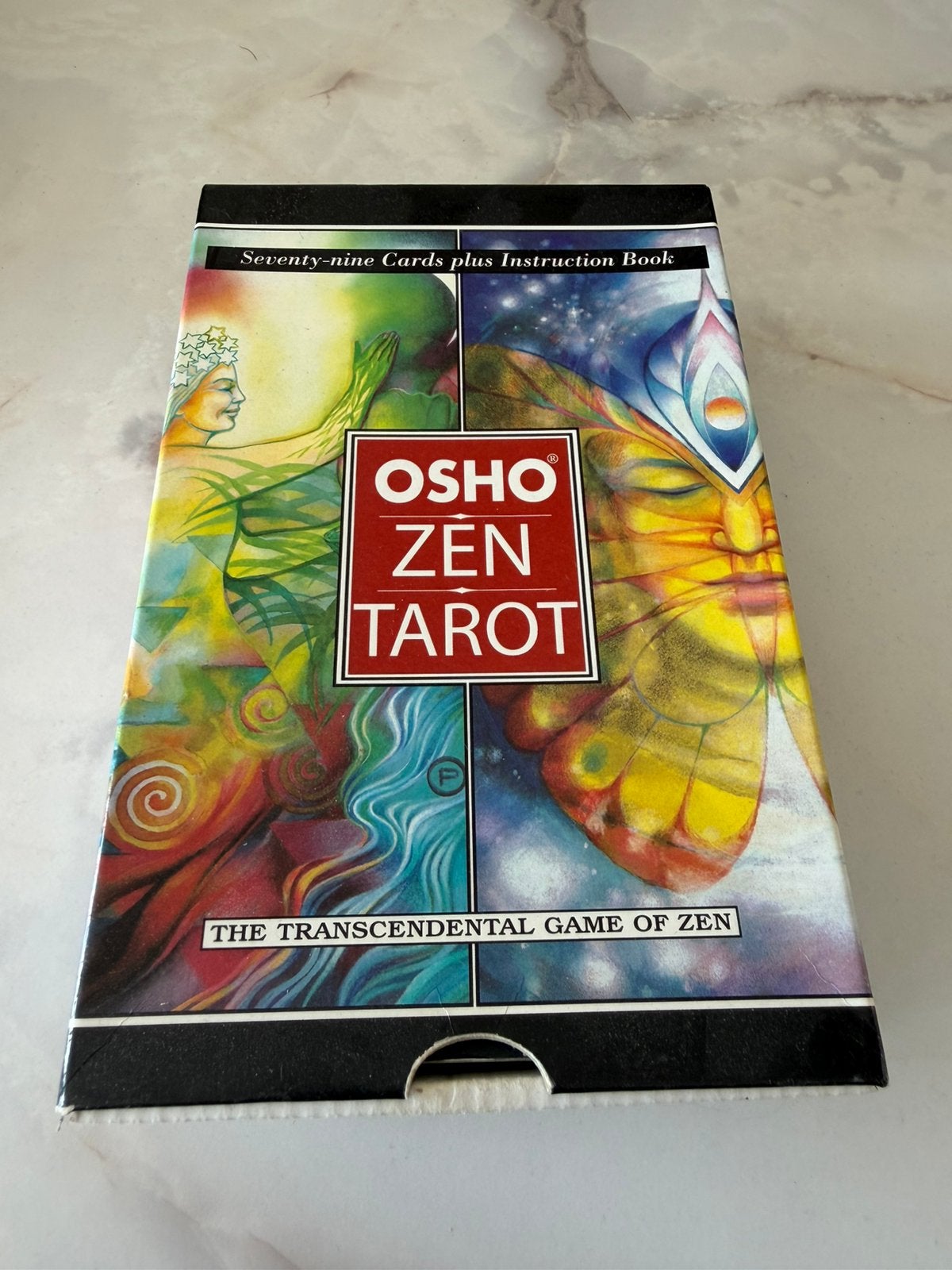 Osho Zen Tarot: The Transcendental Game of Zen, Boeken, Ophalen of Verzenden, Gelezen, Tarot of Kaarten leggen, Instructieboek