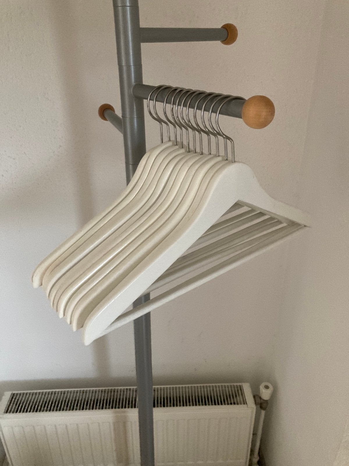 Gratis kleerhangers, Kleding | Dames, Ophalen, Gebruikt, Hout