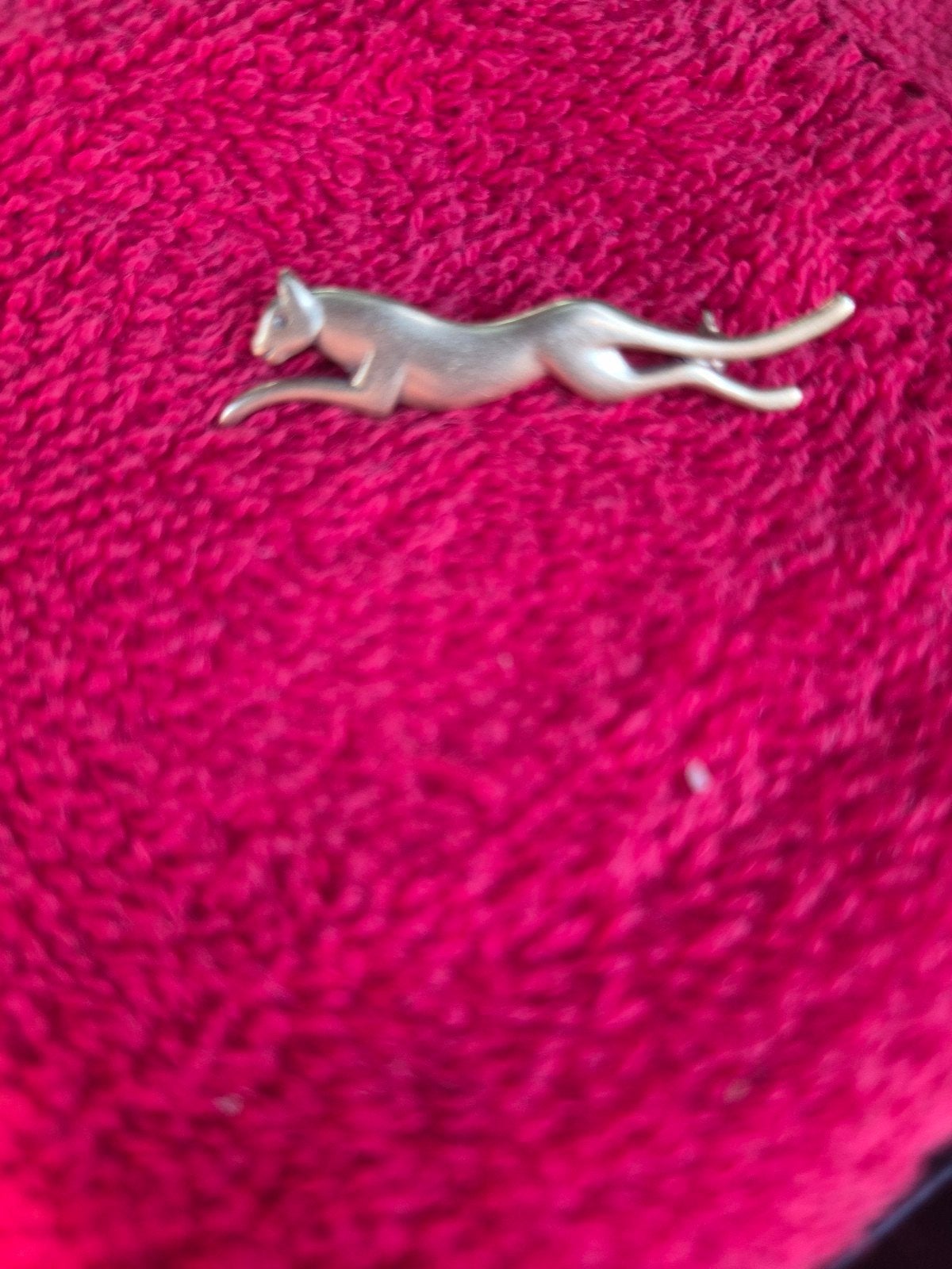 Panter vintage broche 14 k, 4 tot 7 cm, Ophalen of Verzenden, Zo goed als nieuw, Goud