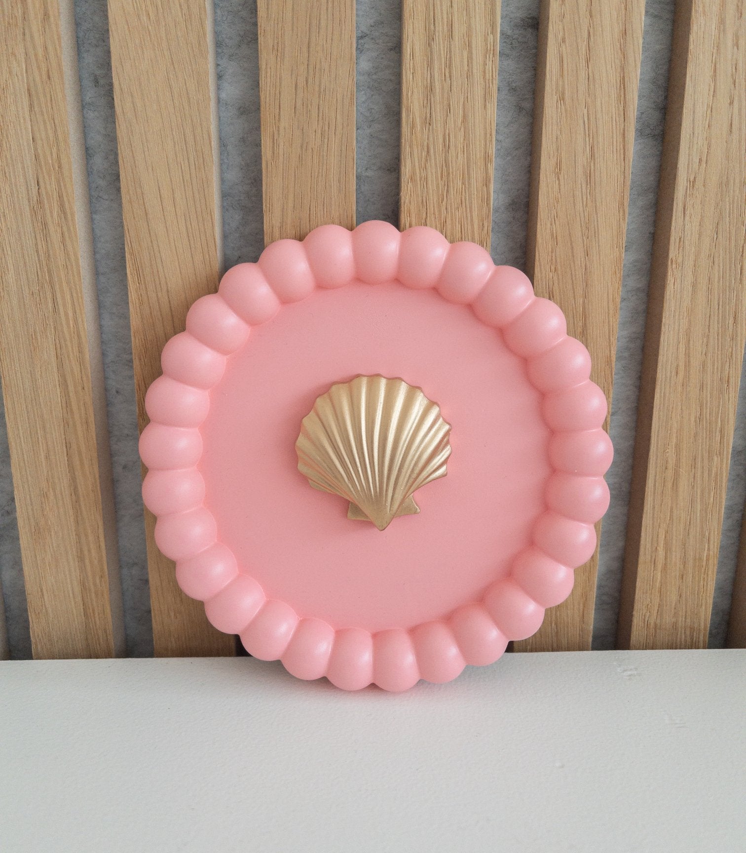 Wandbordje bubble met schelp, Antiek en Kunst, Ophalen of Verzenden