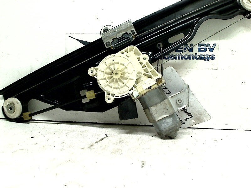 Raammechaniek Elek Links Achter BMW 5 serie (E60) 7184743, Gebruikt, Petuelring 130, München 80809, , Duitsland, BMW, Bayerische Motoren Werke AG