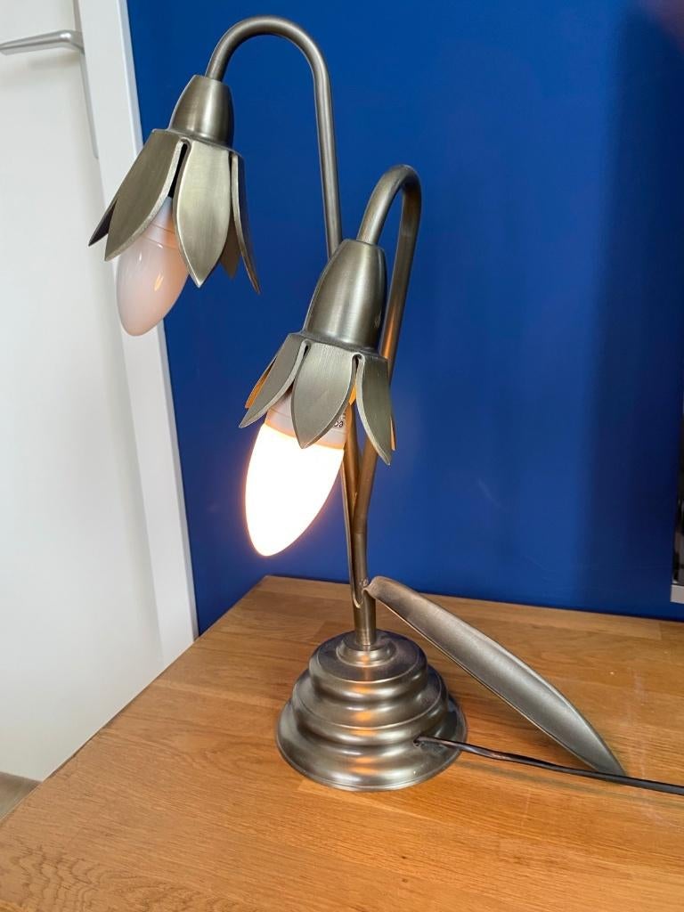 Tinnen lamp met bloemen, Ophalen