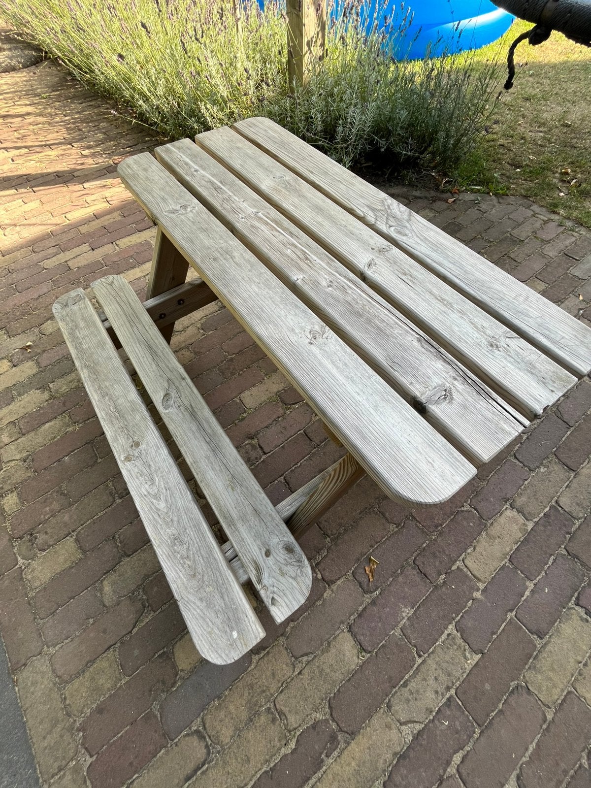 Kinder picknick-tafel hout 95x90x50, Tuin en Terras, Ophalen, Zo goed als nieuw, Rechthoekig, Hout