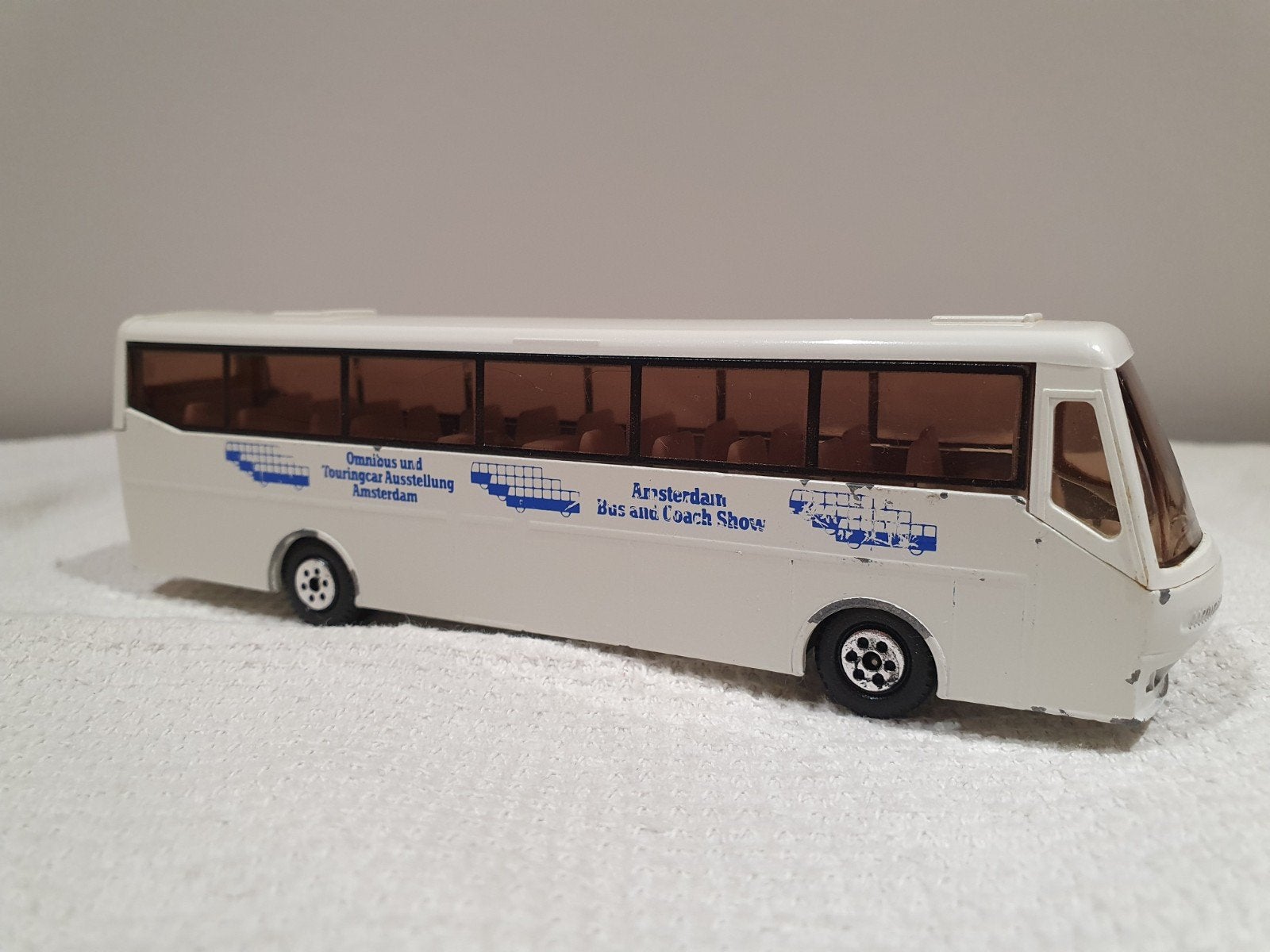 Efsi Bova Futura FHD12 Autobus Rai 1:87, Ophalen of Verzenden, Gebruikt, Bus of Vrachtwagen, Efsi