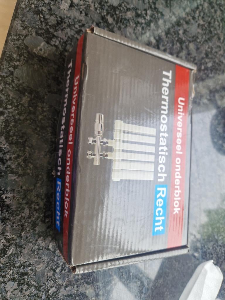 Nieuwe universele thermostatische onderblok recht, Ophalen, Nieuw, Chroom, Overige typen