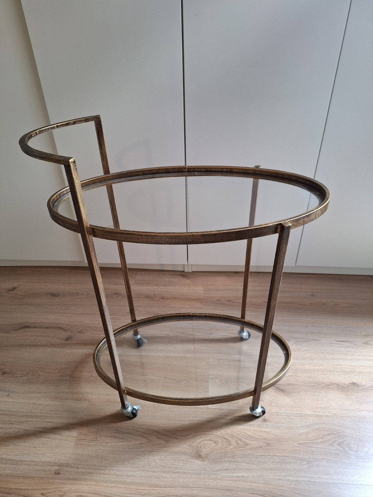 Dutch Bone Trolley - Antiek Goud Metaal met Glasplaten, Ophalen, Zo goed als nieuw, Ovaal, Metaal of Aluminium