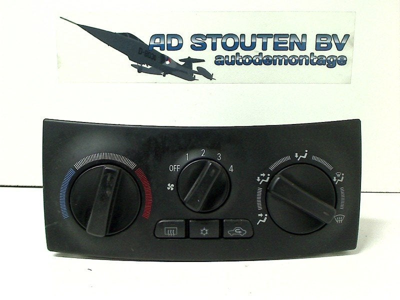 Bedieningspaneel Airco Mitsubishi Space Star (DG) MN140637, Gebruikt, Info@mitsubishi-motors.de, Mitsubishi, Emil-Frey-Straße 2, Friedberg 61169, , Duitsland