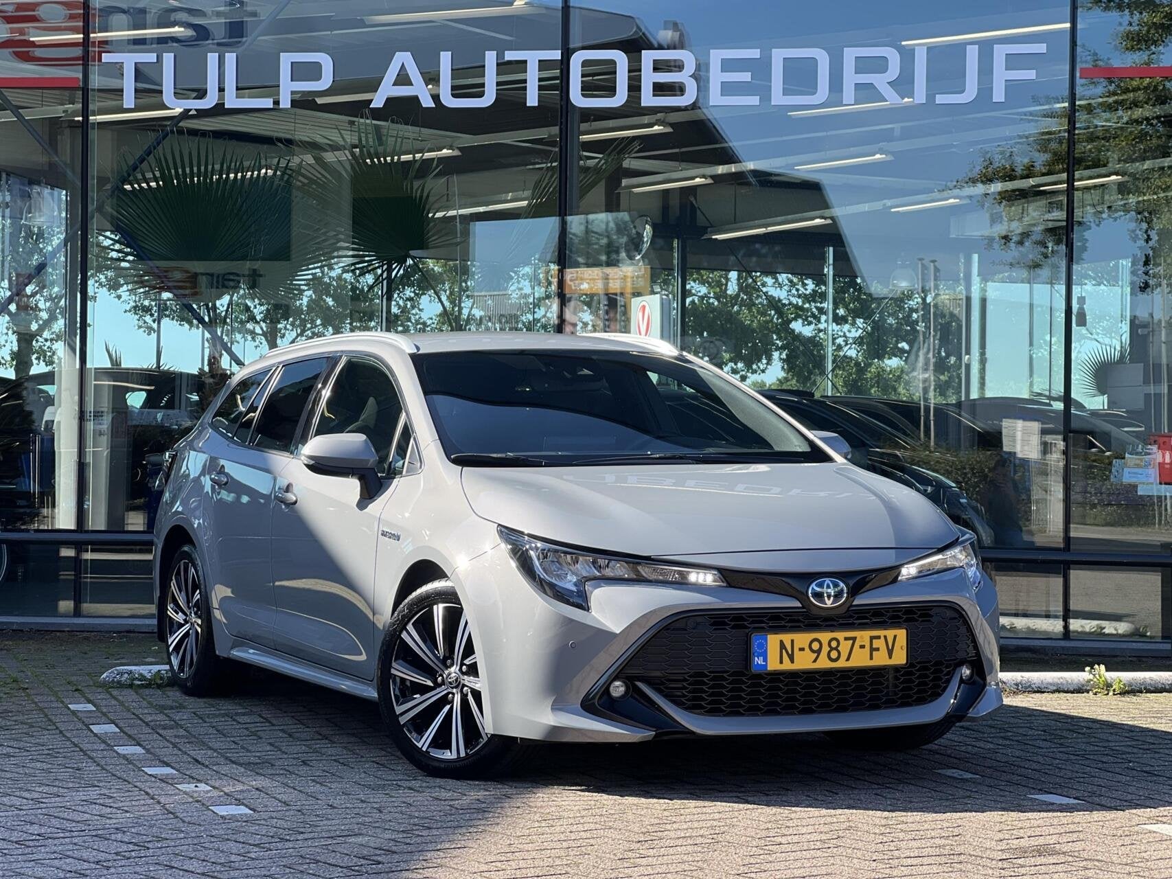 Toyota Corolla Touring Sports 1.8 Hybrid Business Dealer NAP, Auto's, 450 kg, Gebruikt, 4 cilinders, 122 pk