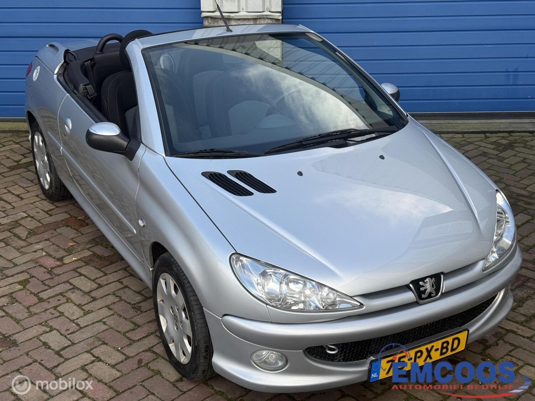 Peugeot 206 CC 1.6-16V * Automaat * Goed werkende dak *, Auto's, Gebruikt, 4 cilinders, Cabriolet, 4 stoelen