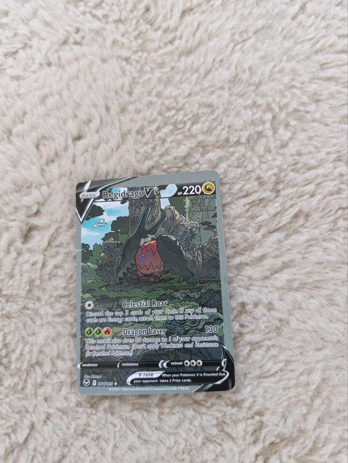 Regidrago V Celestial Roar Pokémon Kaart, Ophalen of Verzenden, Zo goed als nieuw, Losse kaart
