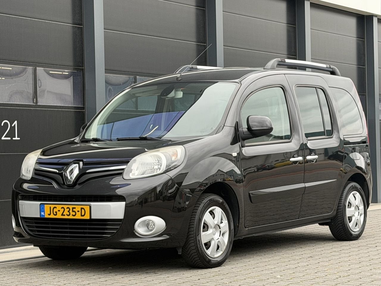 Renault Kangoo 1.5 dCi Limited Navi Clima PDC EURO-6, Auto's, Voorwielaandrijving, 1350 kg, 1295 kg, 4 cilinders