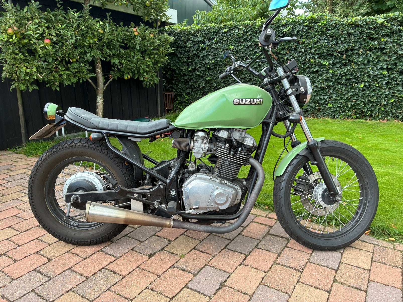 Suzuki GR 650 1985 cafe racer, 651 cc, 2 cilinders, Motorrijbewijs A, Gebruikt