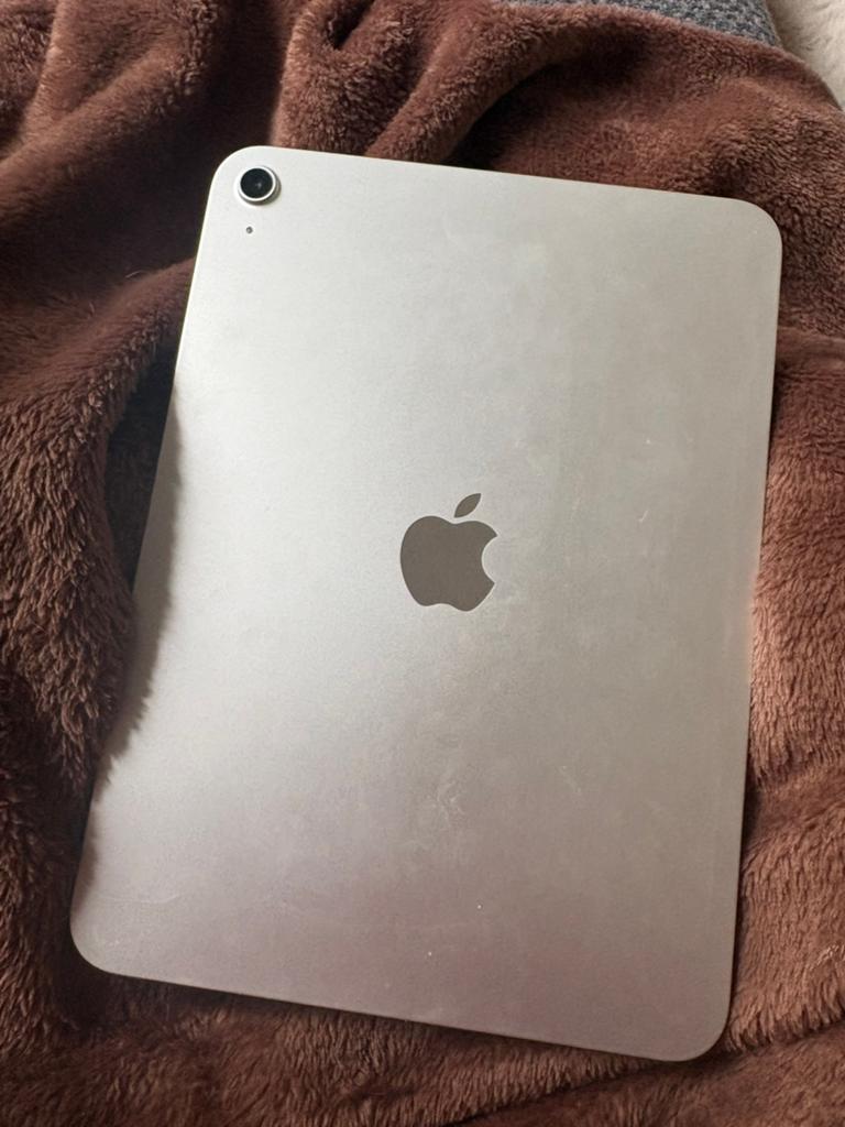 Apple iPad A16 128GB Zilver - Zo goed als nieuw, 10 inch, Apple iPad, Ophalen of Verzenden, Zo goed als nieuw