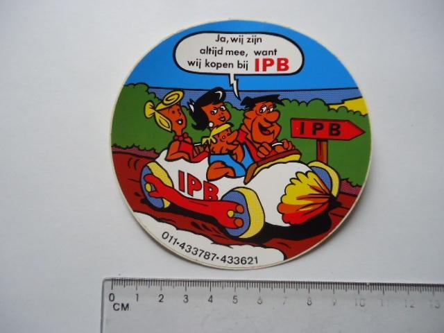 sticker oud Flintstones auto strip cartoon IPB belgie retro, Verzenden, Zo goed als nieuw, Bedrijf of Vereniging