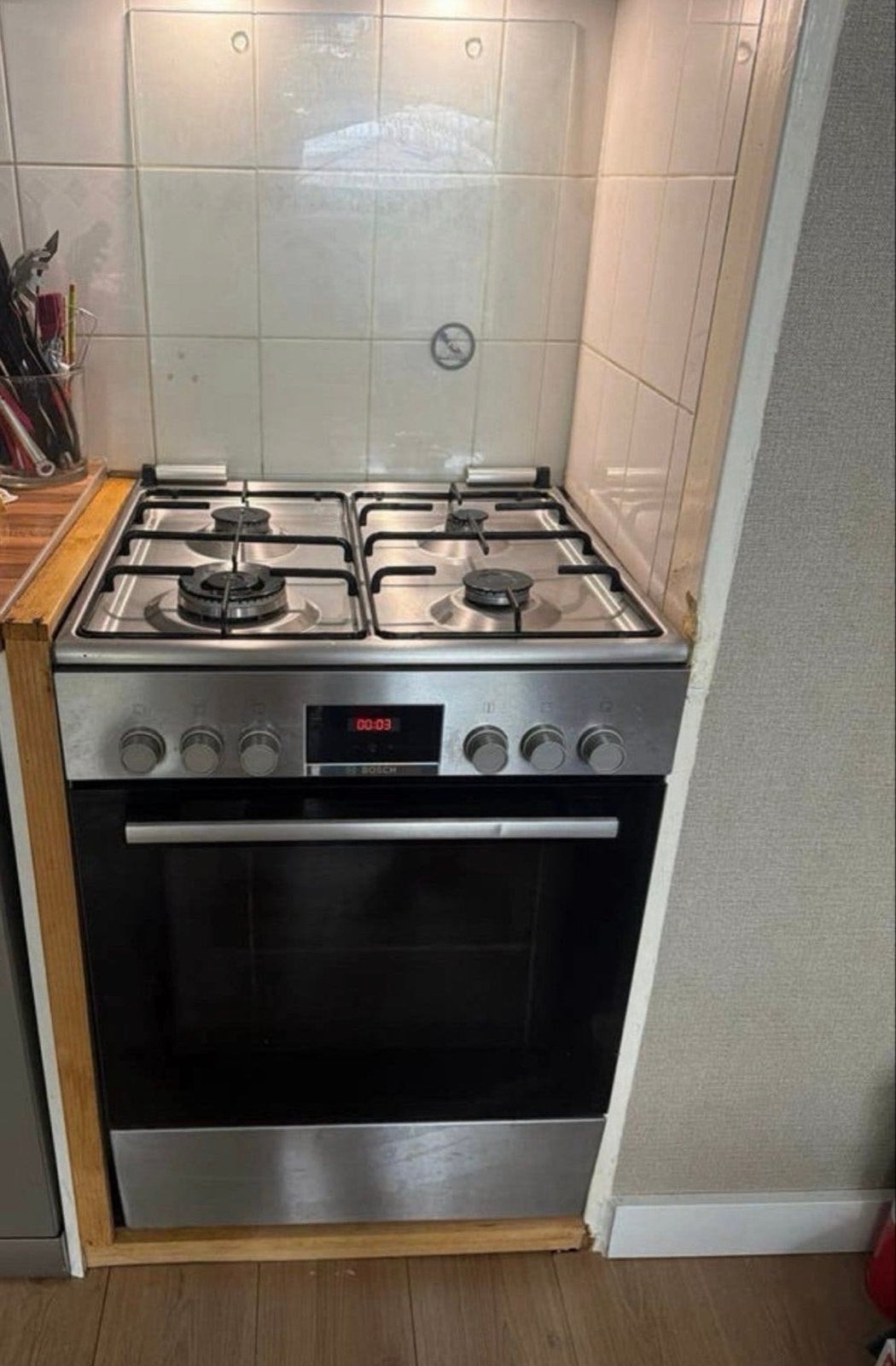 Bosch gasfornuis met oven, Ophalen, Gebruikt, 4 kookzones, Gas