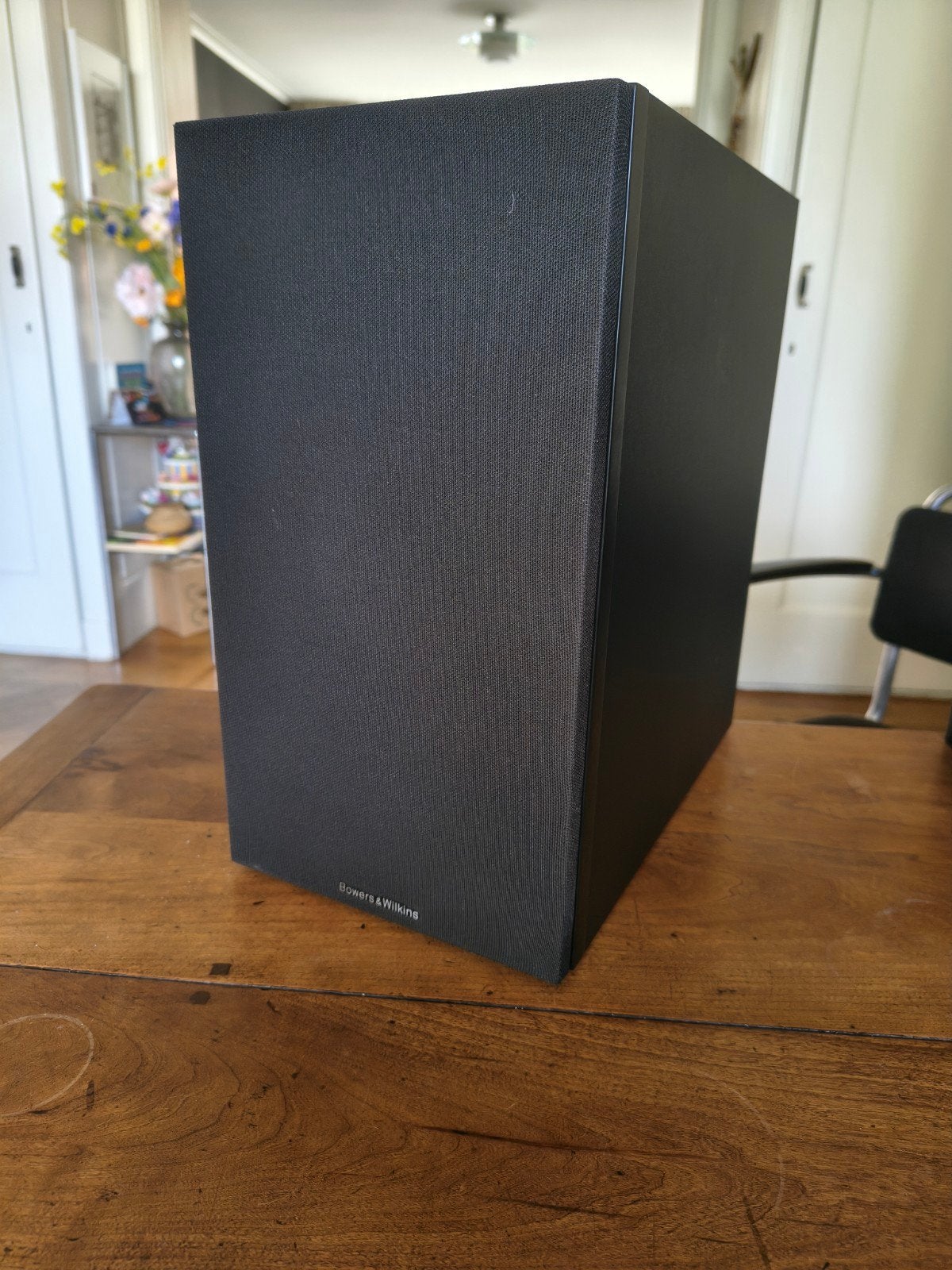 Bowers & Wilkins 606 S2 Anniversary Edition Speakers, Basreflex, Ophalen of Verzenden, Zo goed als nieuw, Bowers & Wilkins (B&W)