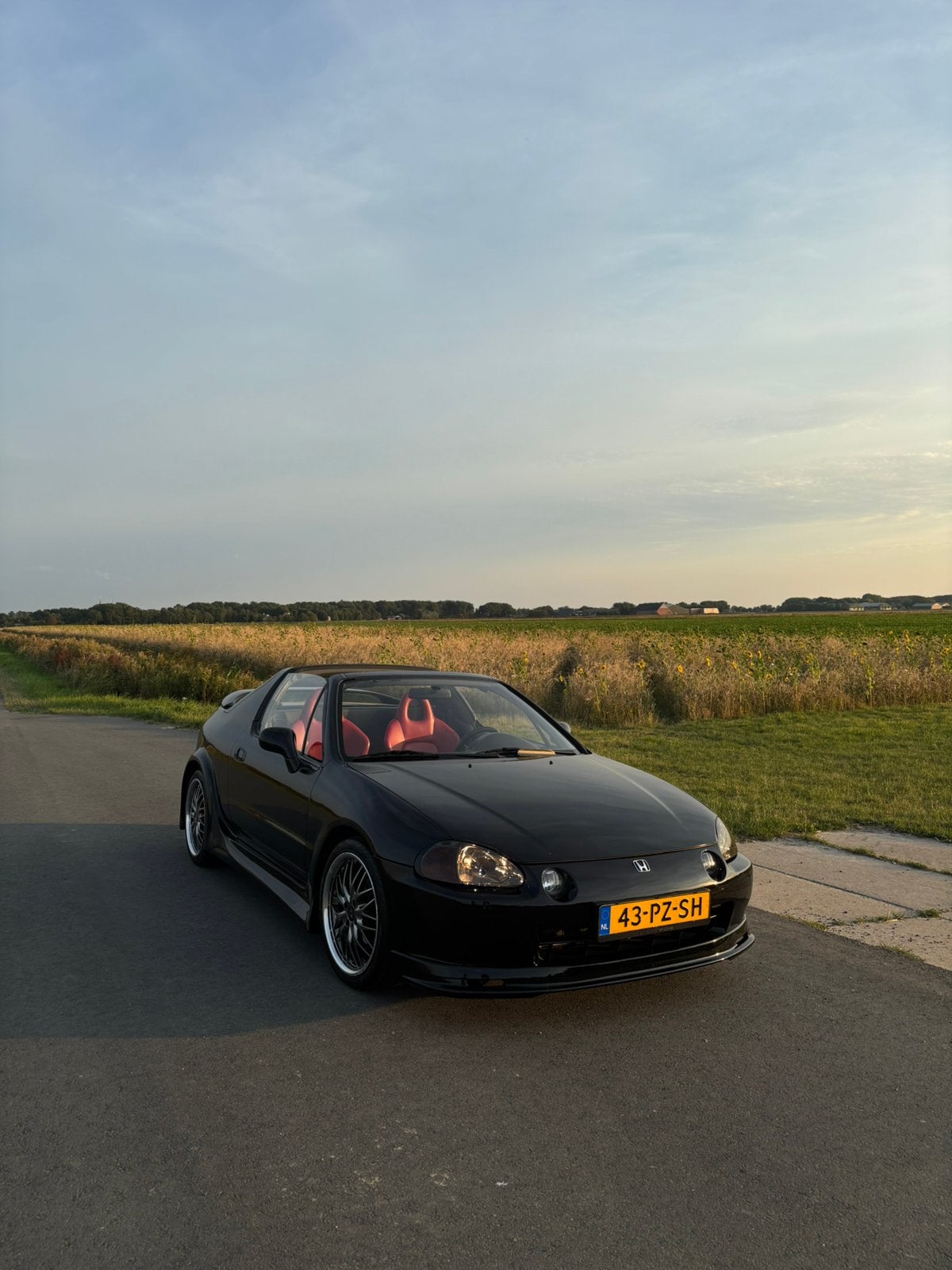 Zeer unieke Honda crx delsol widebody!, Auto's, Honda, Voorwielaandrijving, 125 pk, 4 cilinders, 1590 cc