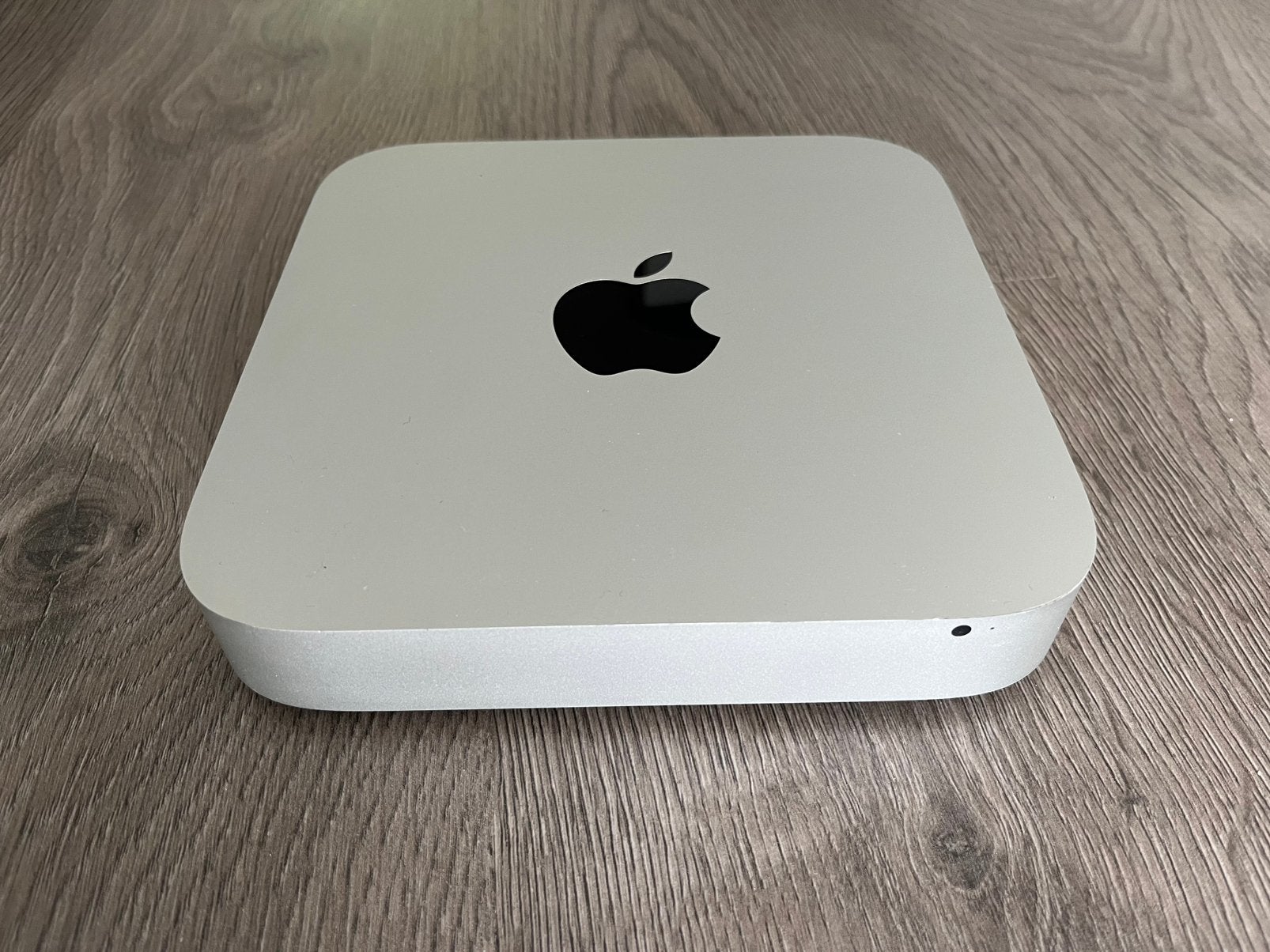 Mac Mini (2014), Computers en Software, Apple Desktops, Ophalen, 2 tot 3 Ghz, SSD, Zo goed als nieuw