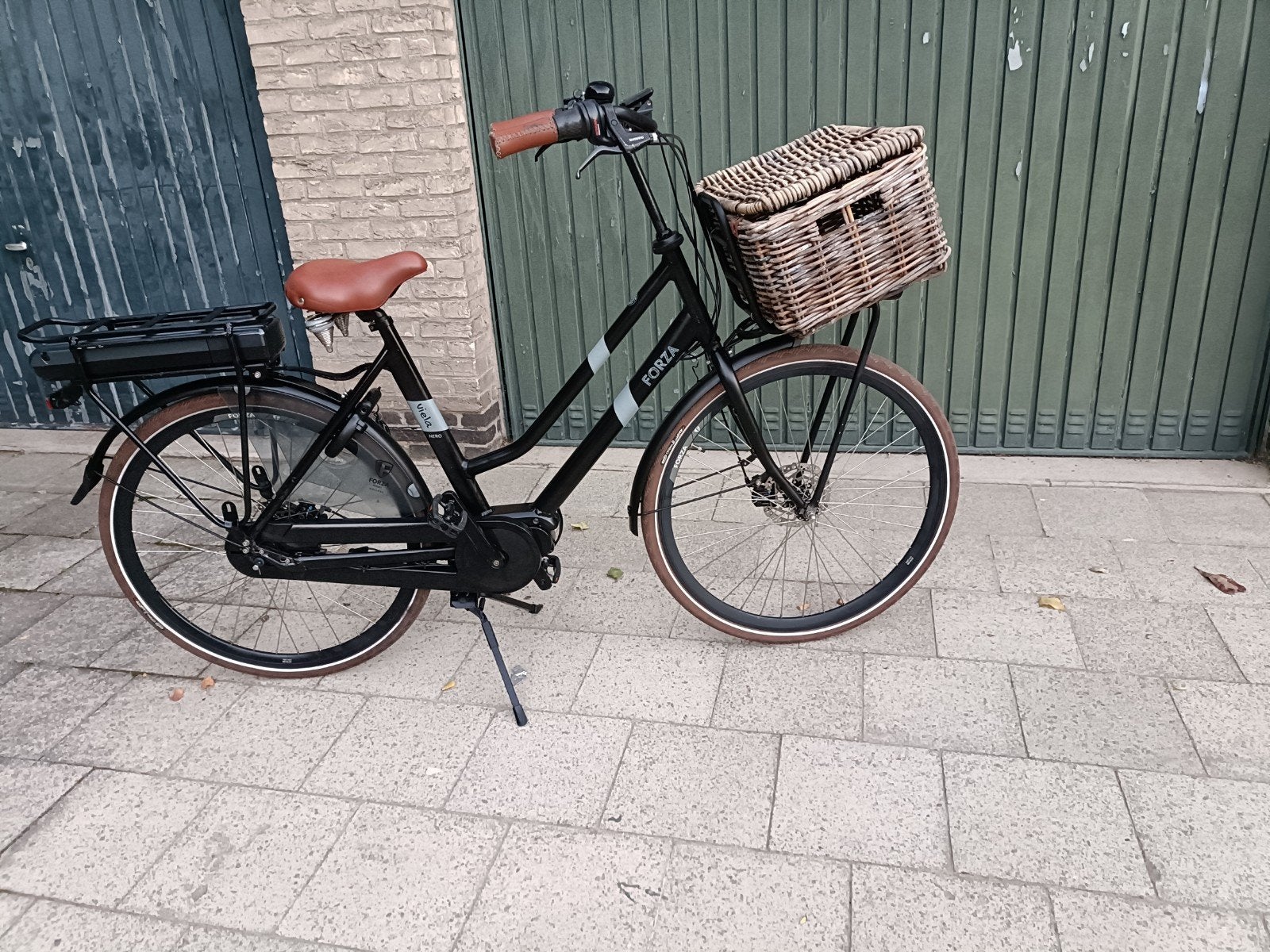 elektrische damesfiets, Ophalen of Verzenden, Zo goed als nieuw, Versnellingen