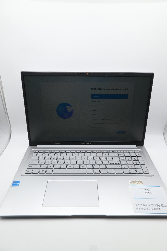 ASUS Vivobook X1704Z 17,3 Inch i3 12e Gen 512SSD 8GB Ram, Computers en Software, Laptoptassen, Zo goed als nieuw, Overige typen